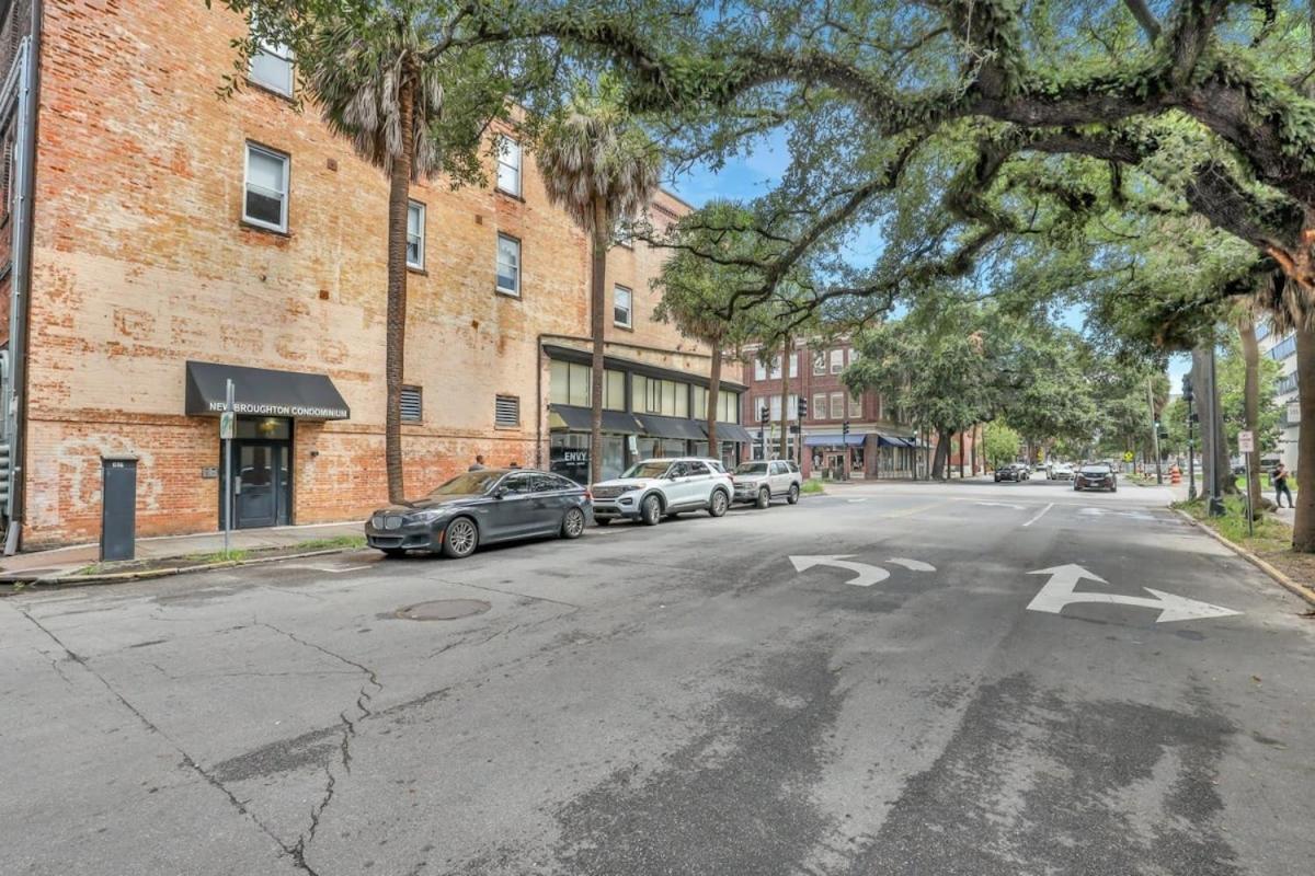 Lush Savannah Loft - Near Plant Riverside District Exteriör bild