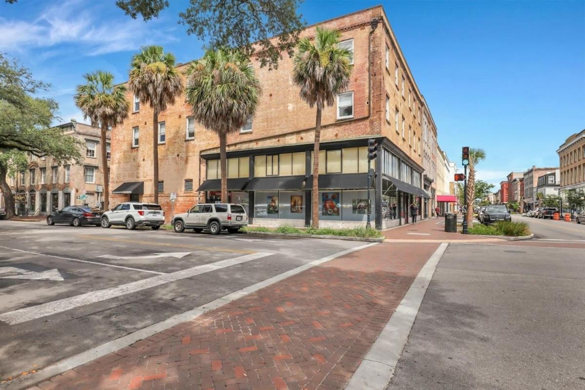 Lush Savannah Loft - Near Plant Riverside District Exteriör bild